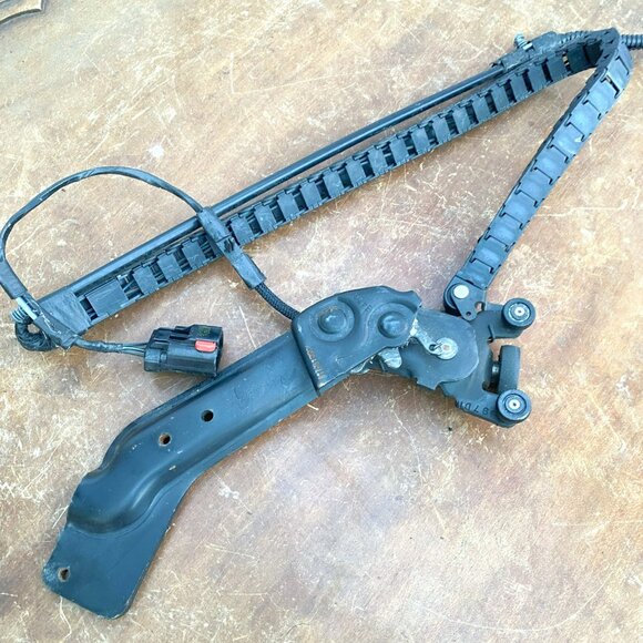 Fits 2001-03 Dodge Caravan Town & Country LH Sliding Door Track Wire Harness - Picture 3 of 9